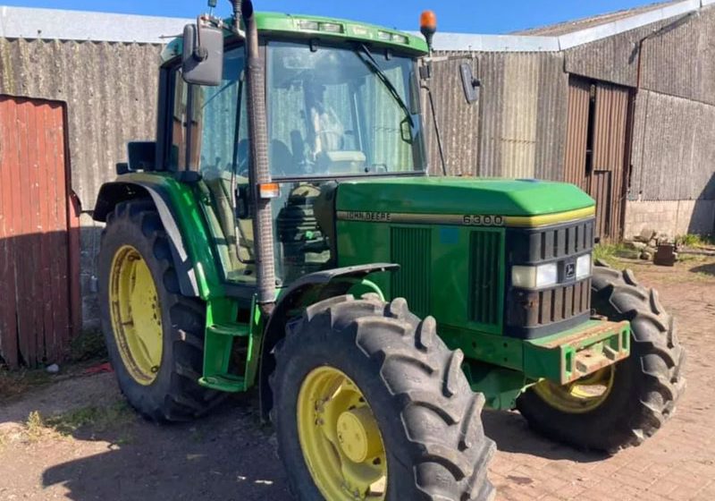 john deere tractor